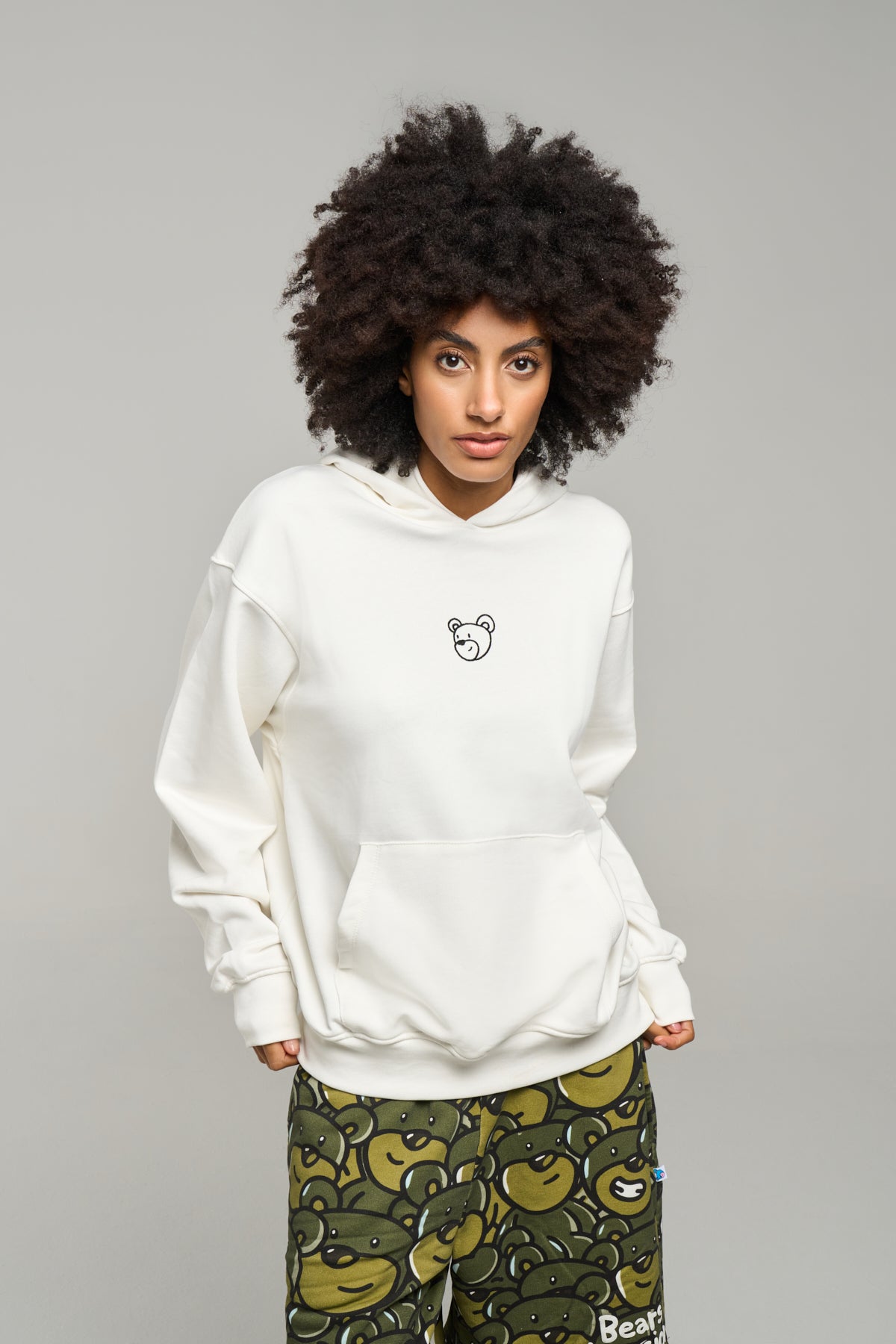 #color_off white