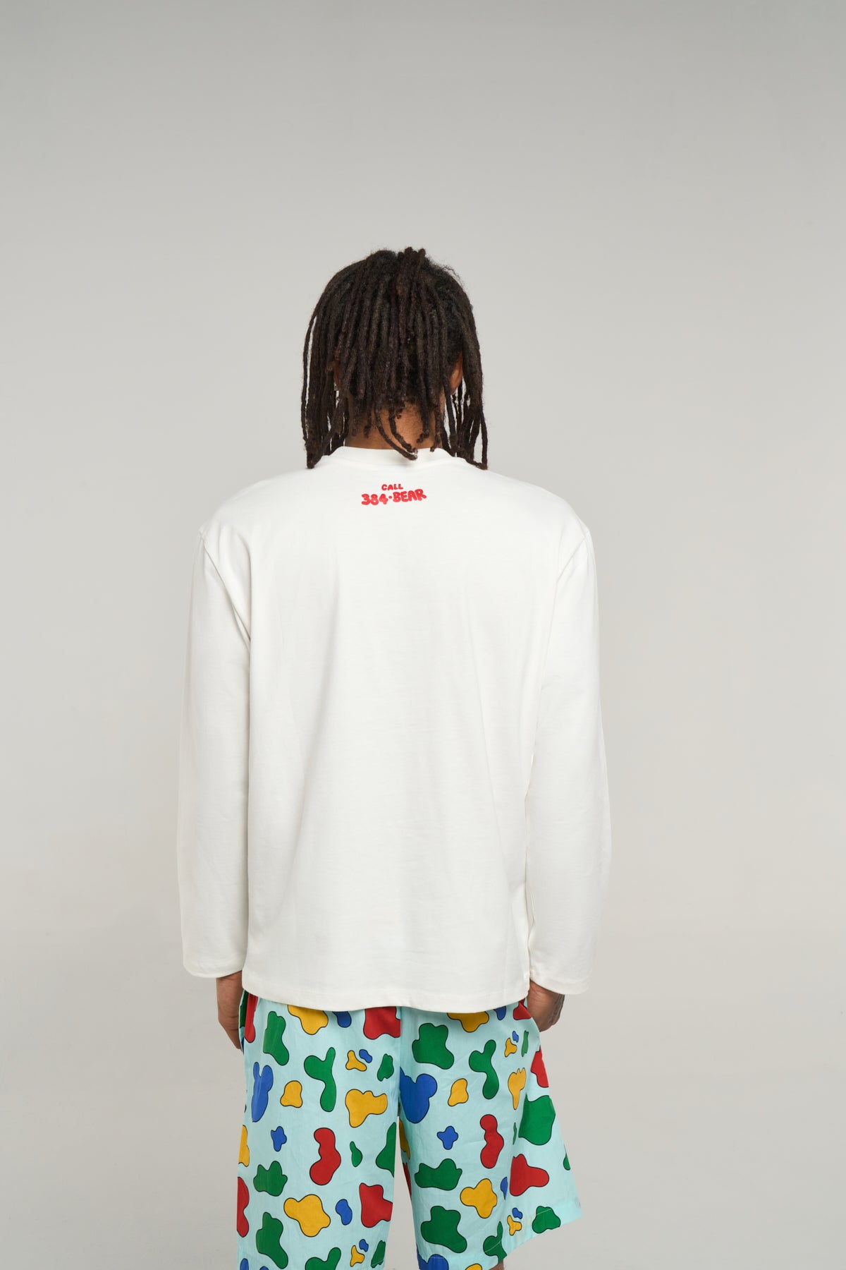 #color_off white
