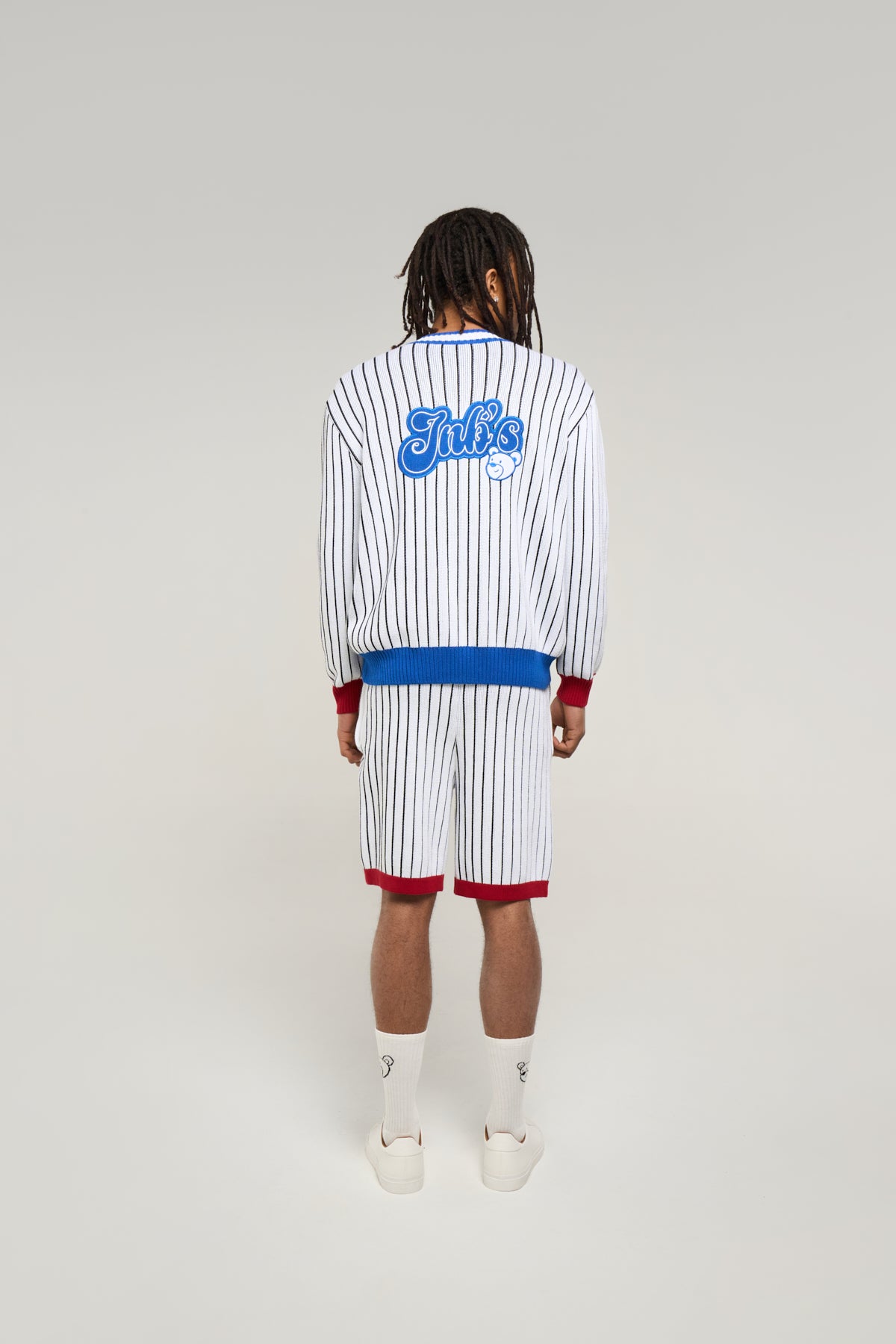#color_off white