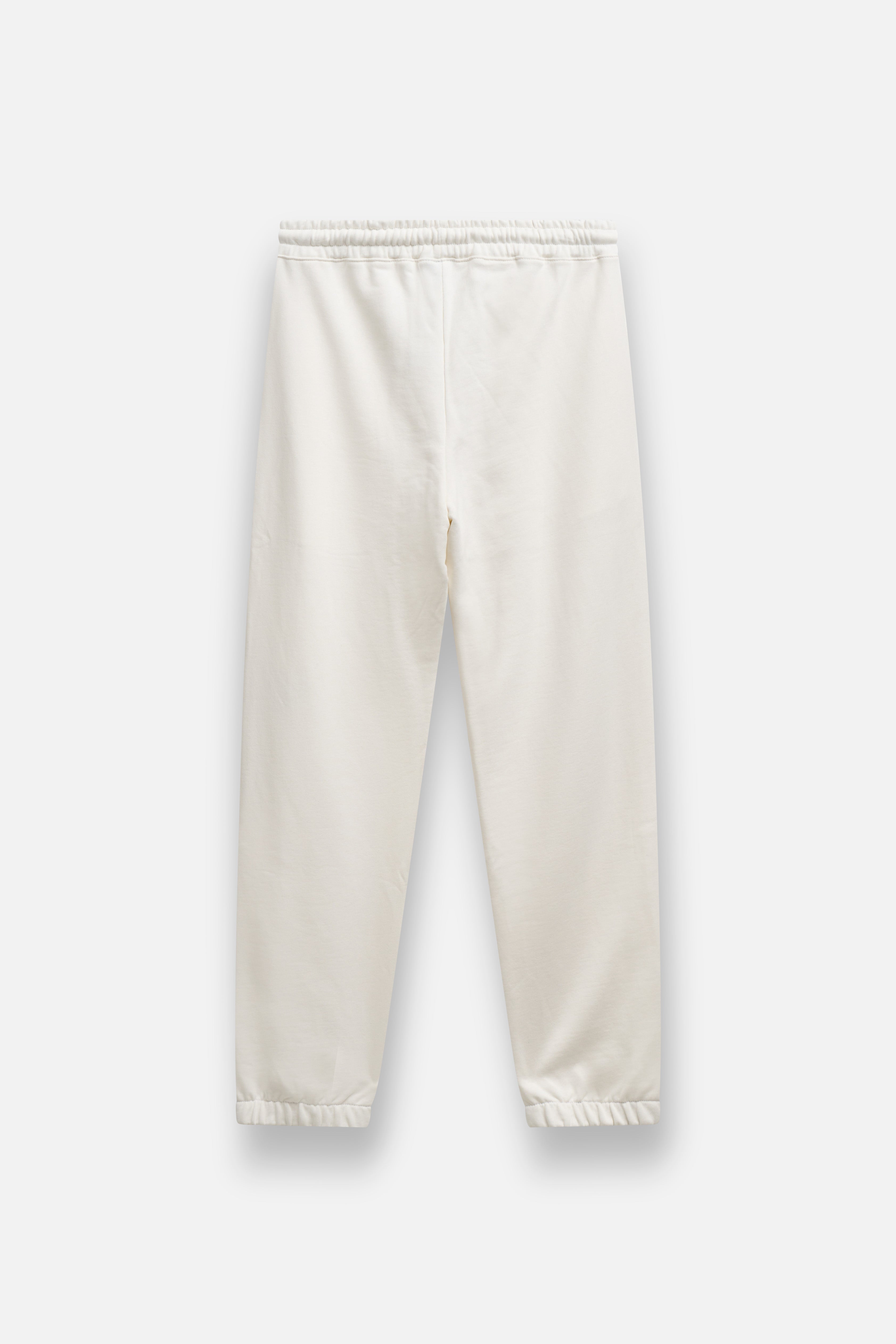 #color_off white