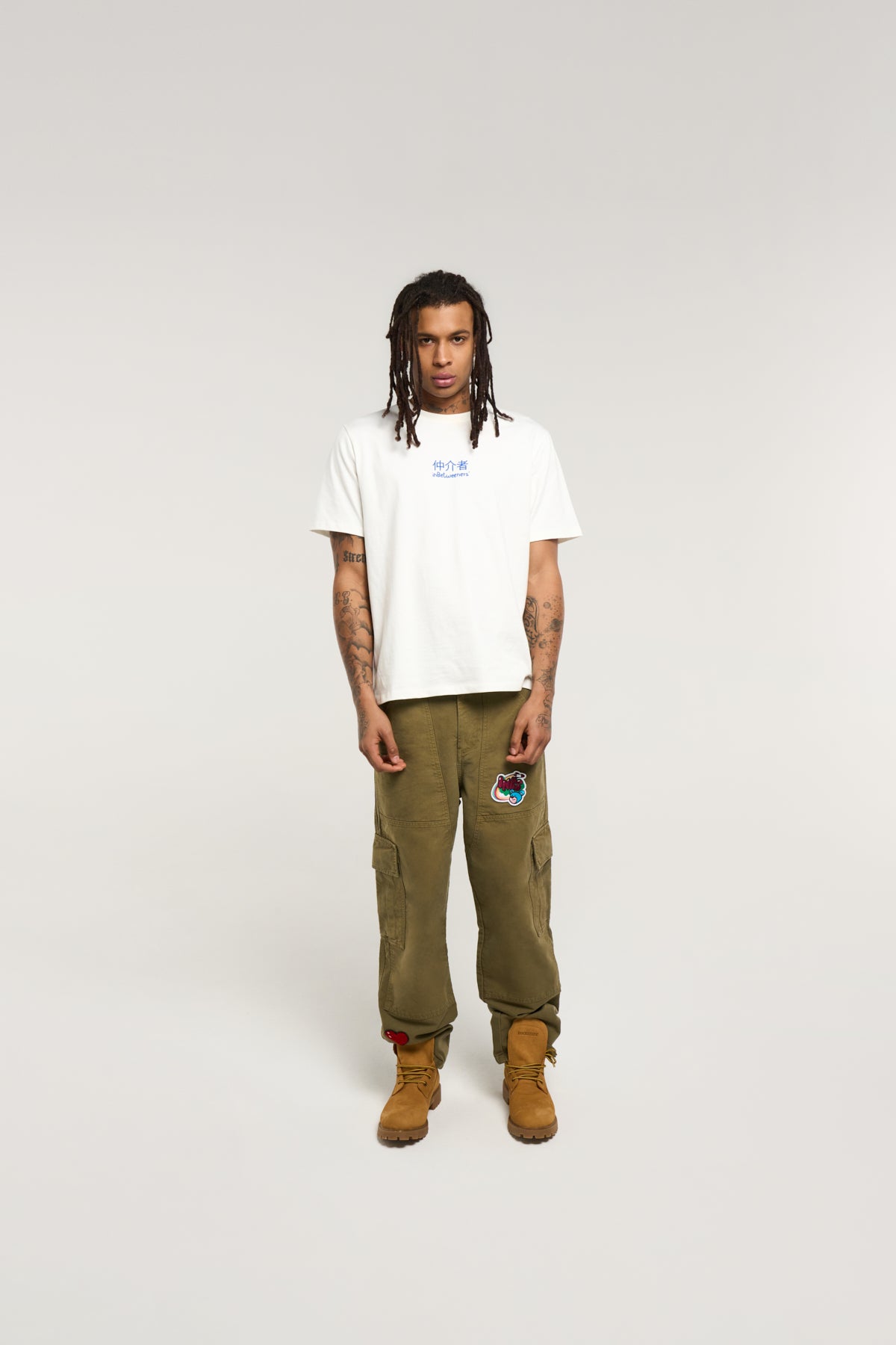 #color_off white